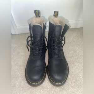 DR. Martens Air Cushion Soles Black Boots, size 7